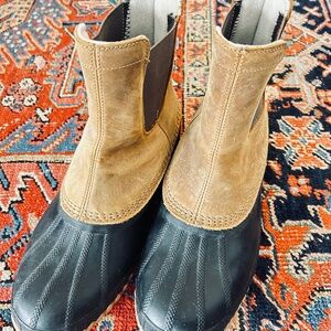 SOREL WATERPROOF BOOTS MEN'S 8